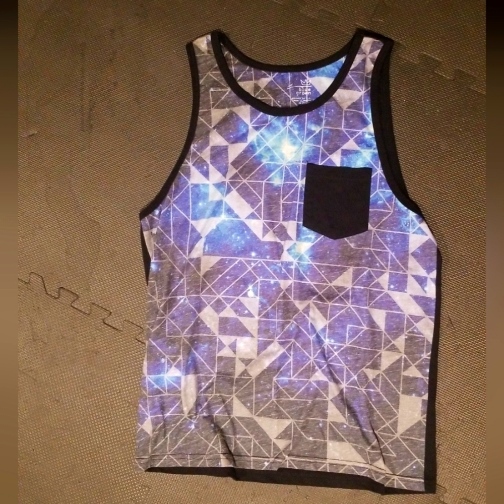 Blue Crown men's pocket tank medium